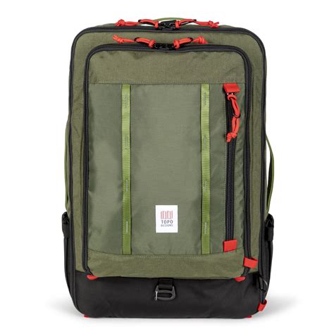 topo designs 40l travel bag.